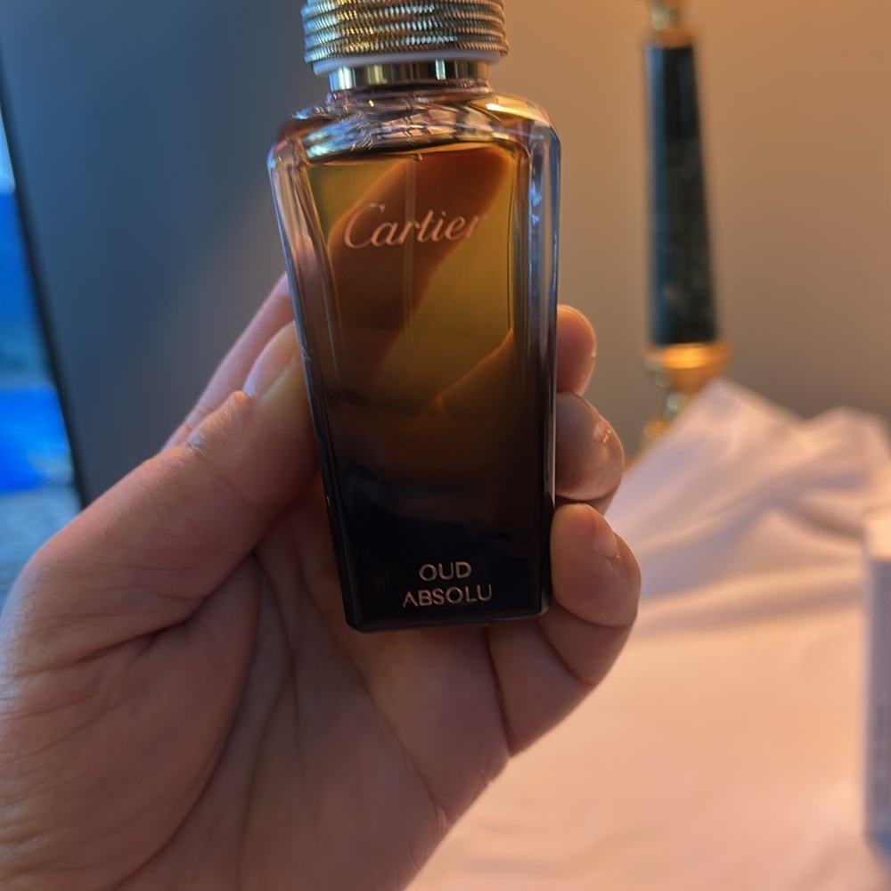 Cartier Oud Absolu Perfume - Black and Gold - Picture 3 of 8